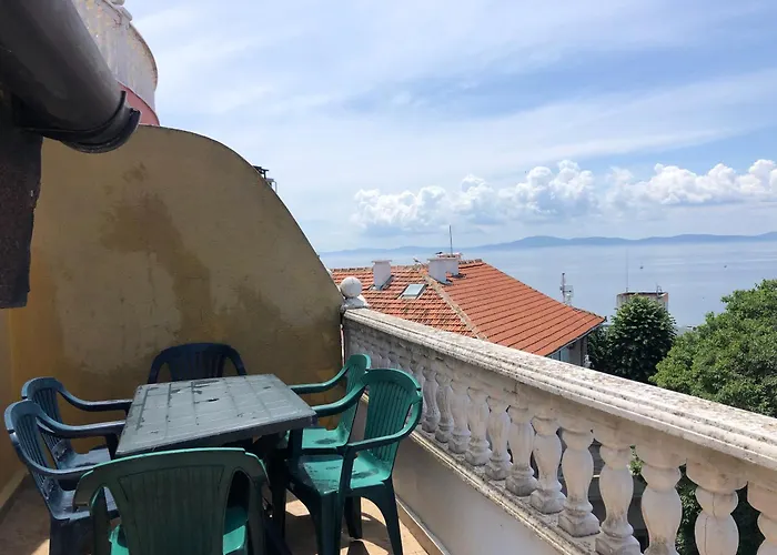 Marinela 1 * Pomorie